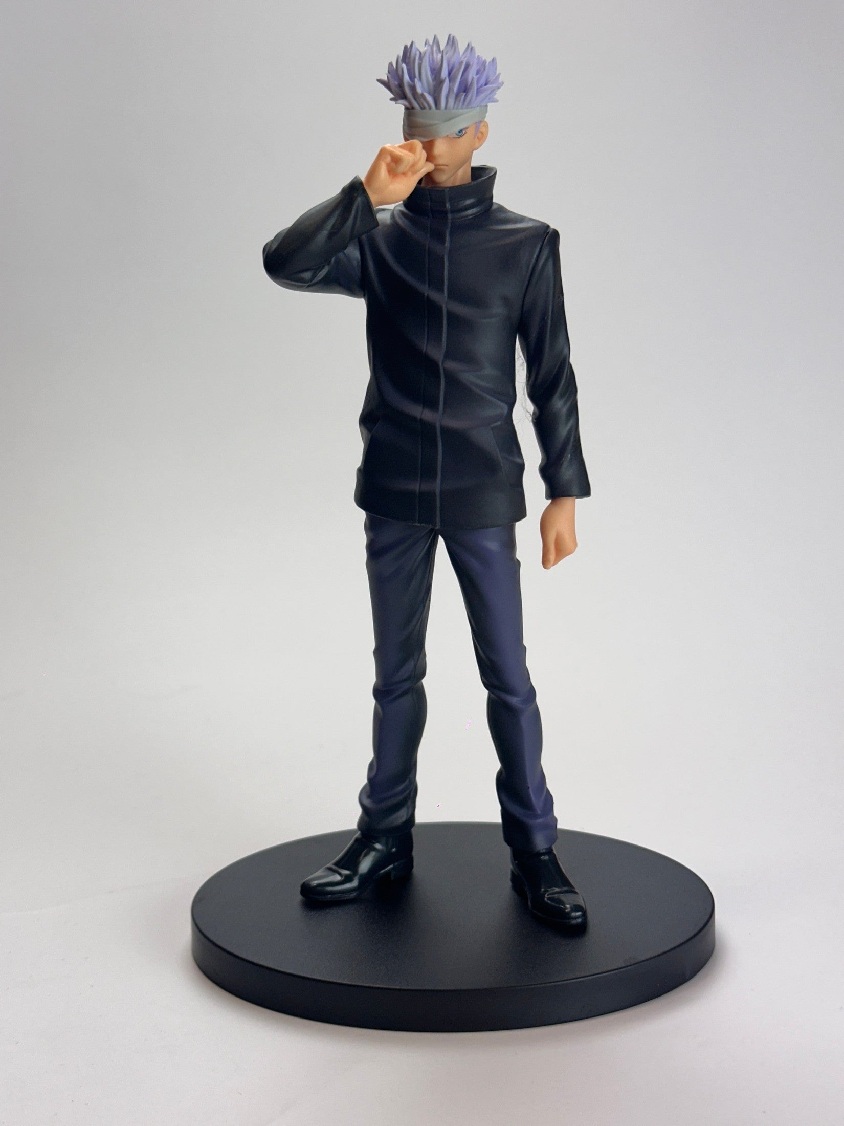 FIGURA JUJUTSU KAISEN 0 GOJO SATORU JUKON NO KATA BANPRESTO MUY BUEN ESTADO Banpresto Otaku Village