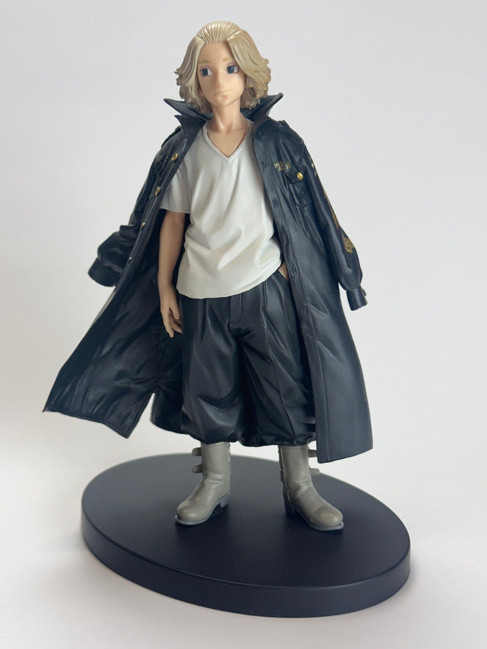 FIGURA TOKYO REVENGERS MANJIRO SANO MUY BUEN ESTADO Banpresto Otaku Village