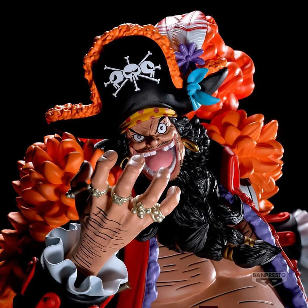 ONE PIECE FIGURA MARSHALL D. TEACH GRANDISTA